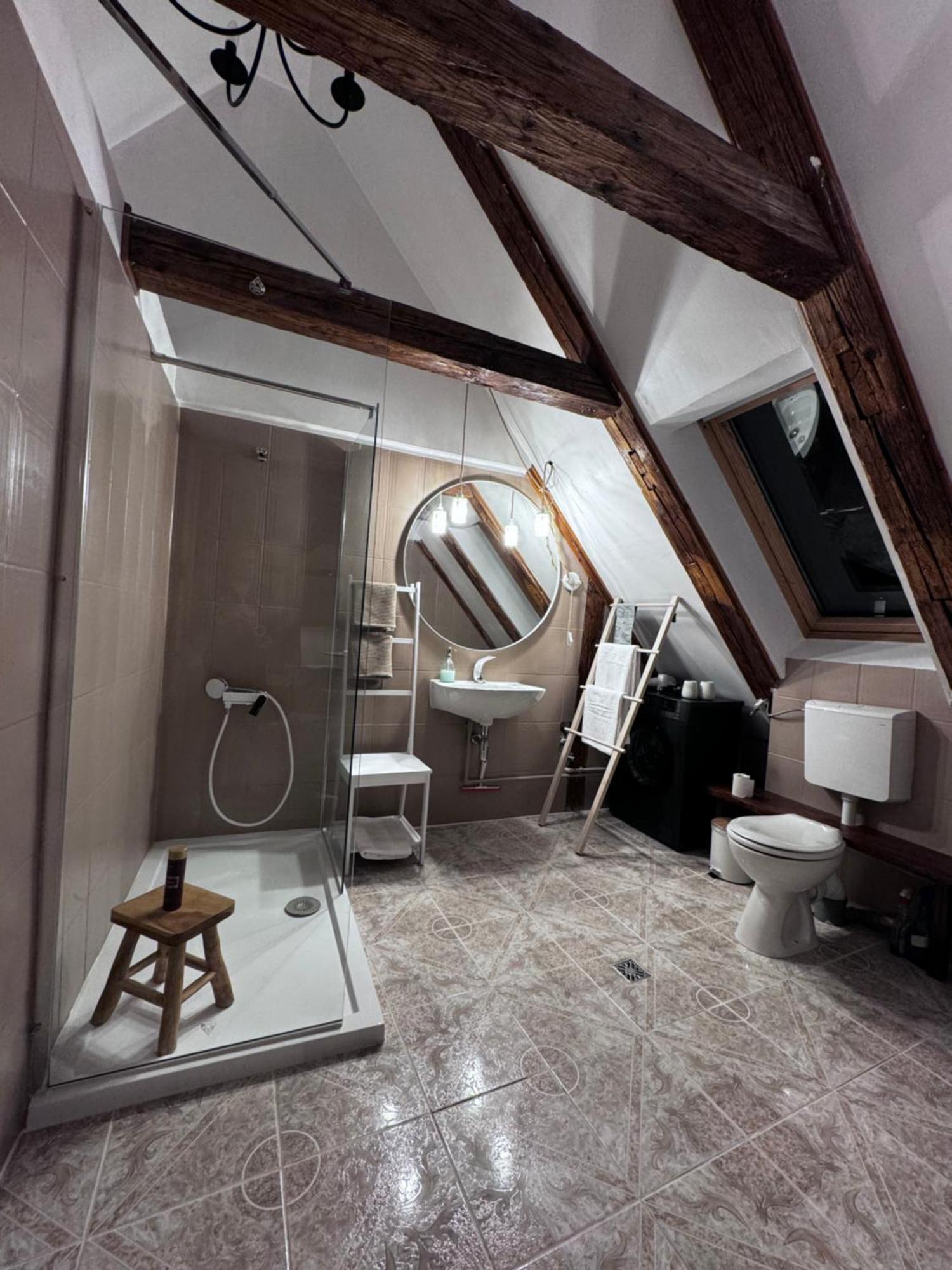 Apartamento Belle Vista Loft Braşov Exterior foto